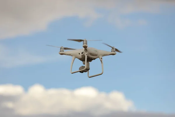 Drone Aéreo Com Uma Câmera Ação — Fotografia de Stock