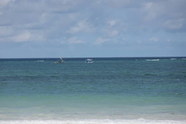 Turisták Egy Strandon Nairobi Kenya Afrika Aug 2019 — Stock Fotó