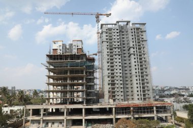 İnşaat alanında çalışanlar