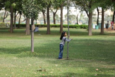 Çocuklar parkta oynuyor. 6 Mart 2020 Hyderabad India
