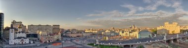 Moskova panorama - Belorussky (Smolenskaya) demiryolu terminal (istasyonu)