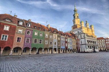 Şehir Merkezi ve Belediye Binası - Poznan - Polonya