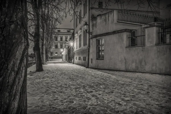 Zimní Kampa pod Karlův most v Praze — Stock fotografie