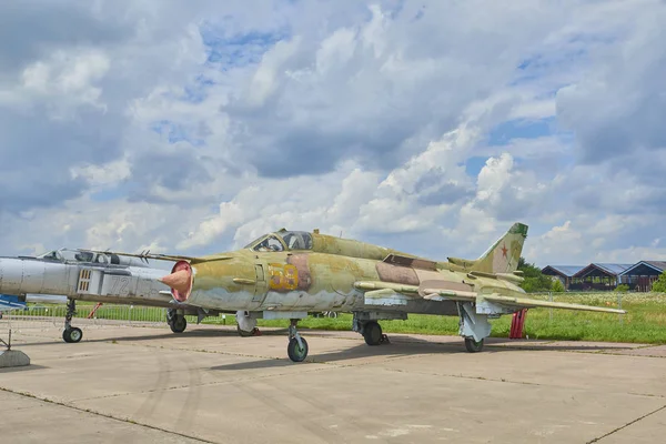 Zhukovsky, Rusya, 21 Temmuz 2017: Havacılık ve uzay uçak sergi Maks 2017. Rus Havacılık efsanesi jet savaş uçağı Su-17. Sovyet Rus miitary uçaklar. Efsanevi Rus Su aile uçaklar