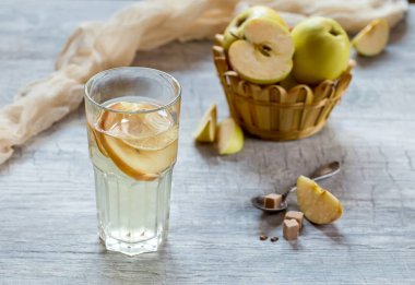 Elma kompostosu cam. Elma içinde belgili tanımlık geçmiş