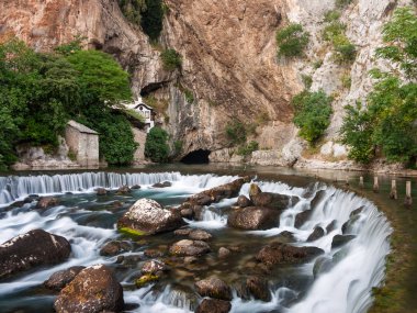 Buna Nehri kaynak