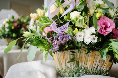 Tuval bezi doku krem gül düğün buketi