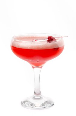 kokteyl yumuşak ve uzun-içecekler beyaz arka plan önünde