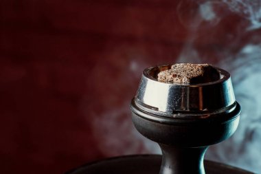 Kırmızı kömürlü Shisha nargile