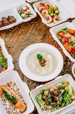 Sağlıklı gıda dır. Diyet için take away.