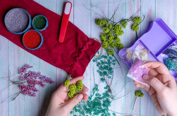 Ручної Роботи Плетіння Бісеру Дерев Квітів — стокове фото