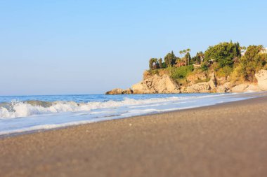 Akdeniz kıyısındaki Beach