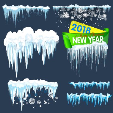 Saydam arka plan üzerinde izole kar buz sarkıtları kümesi.