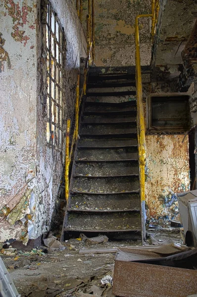 工厂的楼梯 — 图库照片