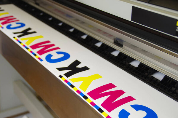 Impresión de plotter CMYK — Foto de Stock