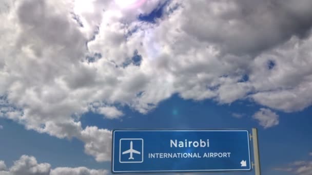 Vliegtuig Landt Nairobi Kenia Aankomst Stad Met Luchthaven Richting Teken — Stockvideo