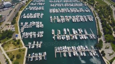 Çok tekne Park Bay parlak güneşli gün hava atış