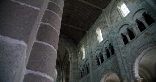 Huge windows inside in Cathedral with bright daylight shining — Stock Video