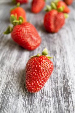 Çilek. Taze çilek. Kırmızı strewberry. Çilek Jui