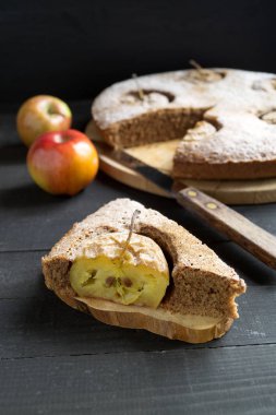 Elmalı turta. rustik tarzı.