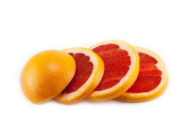 dilimlenmiş ve yığılmış greyfurt