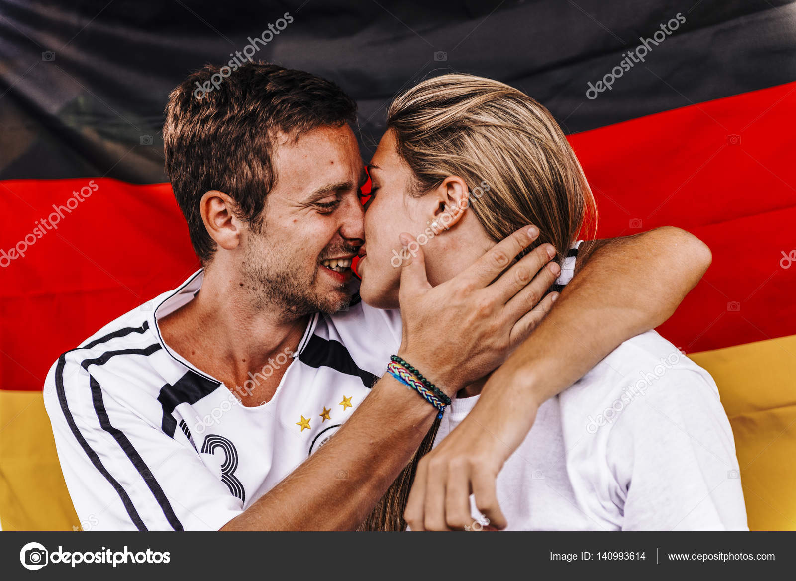 lesbiyanki-na-stadione