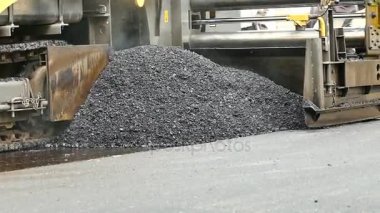 Karayolu tayfasından şehir sokak onarır
