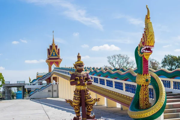 Temple Thaïlandais Escalier Wat Phrathat Rueng Rong Temple Sisaket Thaïlande — Photo