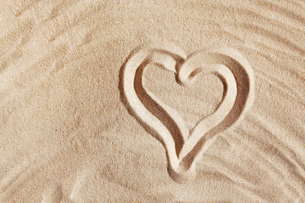 心の砂の絵に描かれました。 — ストック写真
