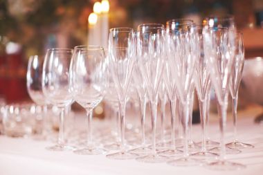 Asma gözlük parti için hazır