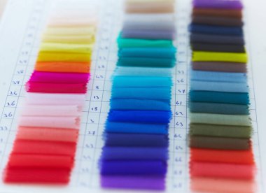 Renk örnekleri albümde bez fabrikası, tekstil örnekler