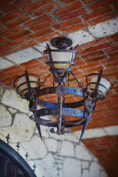 Vintage pochodeň stojan styl prodeje lampa — Stock fotografie