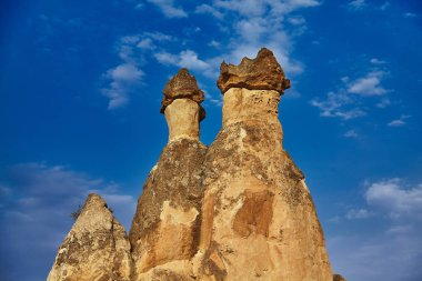 Türkiye'de Cappadocia volkanik kanyon mağara evlerin sayısı