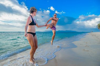 Çocukluk ruhunda: otuz yaşındaki atlama birkaç ve 