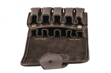 Avcı tüfek cephane cephane kemerleri ve fişekler