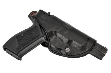 Tabanca ile deri tabanca kılıfı kalıplı. İzole