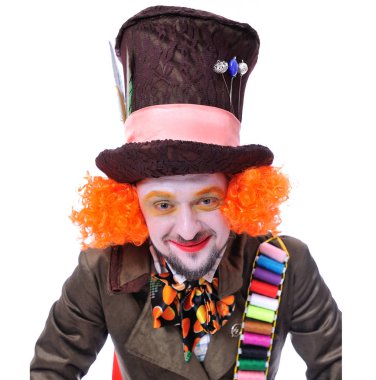 Mad Hatter's farklı yüz duygular. Yakın çekim portre gülümseyen ve animatör çeşitli tiyatro rolleri etrafında kandıramazsın. Sadece rahat bir gülümseme