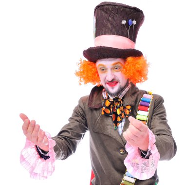 Mad Hatter's farklı yüz duygular. Yakın çekim portre gülümseyen ve animatör çeşitli tiyatro rolleri etrafında kandıramazsın. Bir şey rica