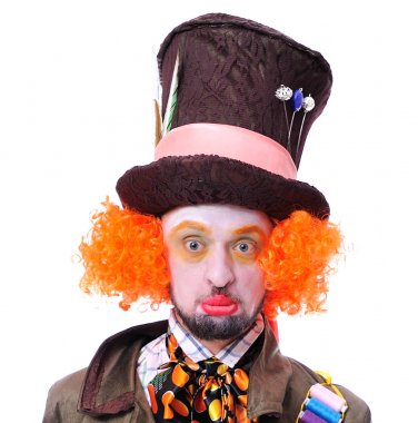Mad Hatter's farklı yüz duygular. Yakın çekim portre gülümseyen ve animatör çeşitli tiyatro rolleri etrafında kandıramazsın. Duygusal ve renkli. Şaşırttı 