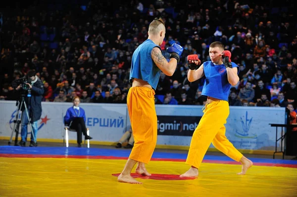 Kijów, Ukraina - 16 grudnia 2015: Ukraińskiej walki gry Iii - — Zdjęcie stockowe