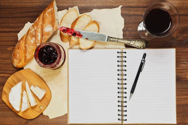 Planning the fay during refined lunch — Stock Photo, Image