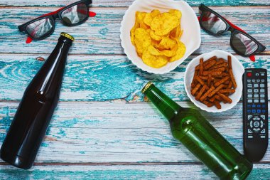 İki kişi bira partisi konsepti Anasayfa