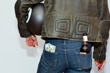 Motorcu kıyafeti erkek kişi