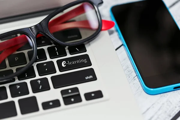 E-öğrenme metafor kavramı