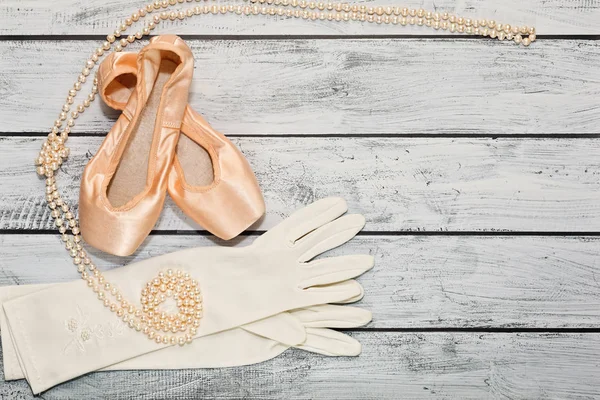 Sapatos de balé e elementos de traje de palco Imagens Royalty-Free