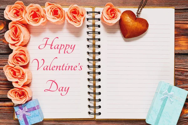 Dag van de Valentijnskaart dagboek romantische concept — Stockfoto