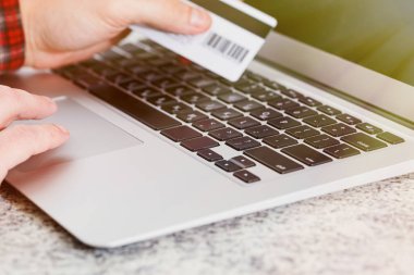 Online Kredi kartı işlemleri kavramı bankacılık