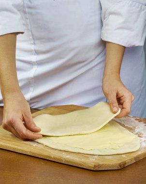 Kadın el yapımı serisi yemek tarifleri sıkar hamur rulo