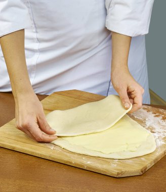 Kadın el yapımı serisi yemek tarifleri sıkar hamur rulo