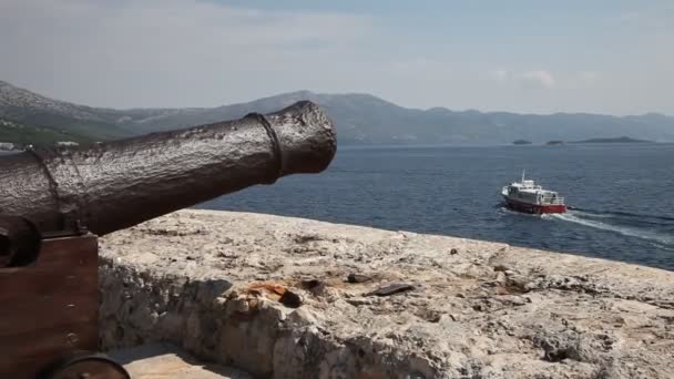 Ancient cannon, Croatia — Stock Video